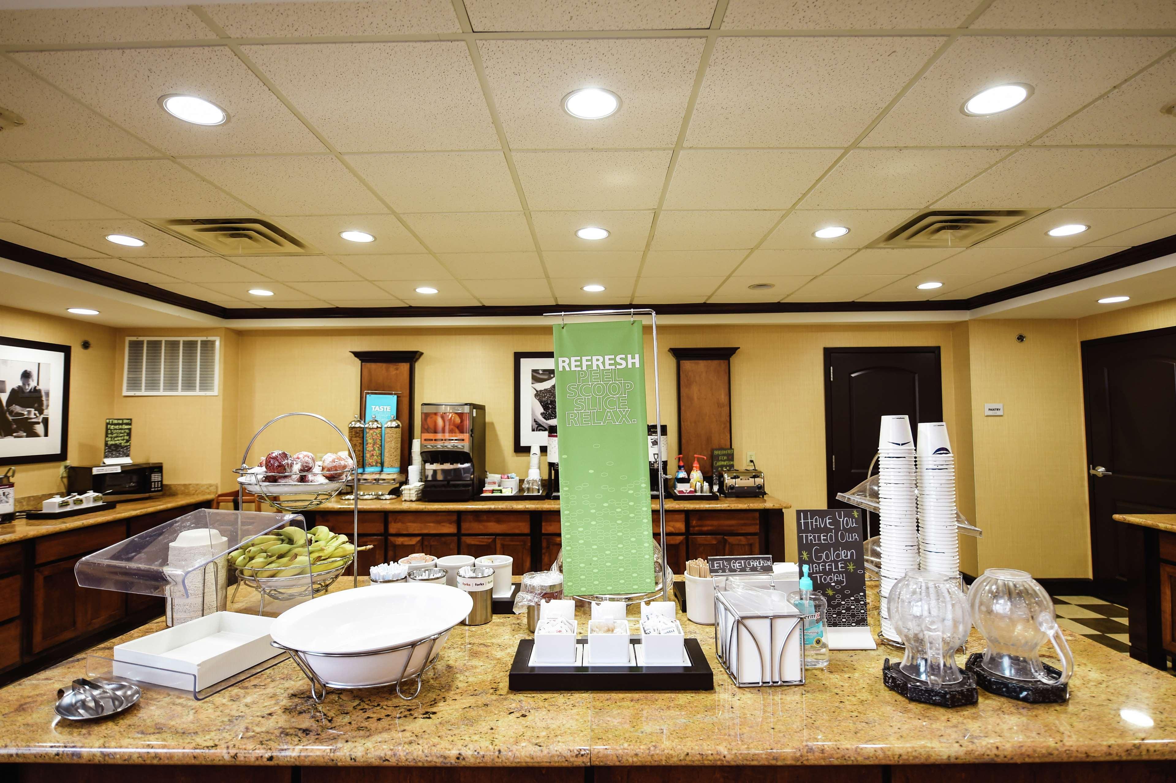 Hampton Inn & Suites Pine Bluff Eksteriør billede
